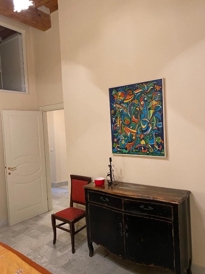 Renovated Apartment With 3 Bedrooms In An Historic Palazzo Between Port And Old Town Livorno Luaran gambar