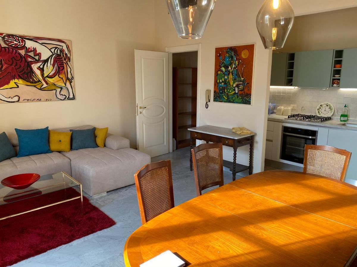 Renovated Apartment With 3 Bedrooms In An Historic Palazzo Between Port And Old Town Livorno Luaran gambar
