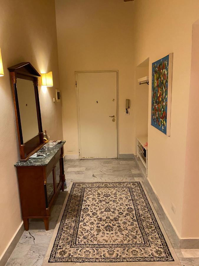 Renovated Apartment With 3 Bedrooms In An Historic Palazzo Between Port And Old Town Livorno Luaran gambar